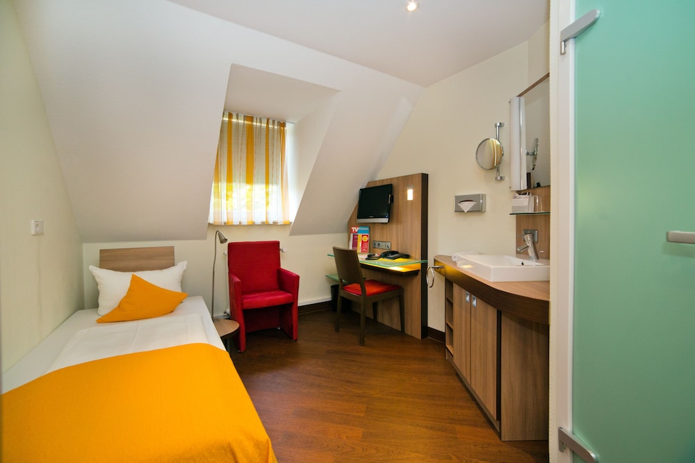 Economy Single Room photo 2