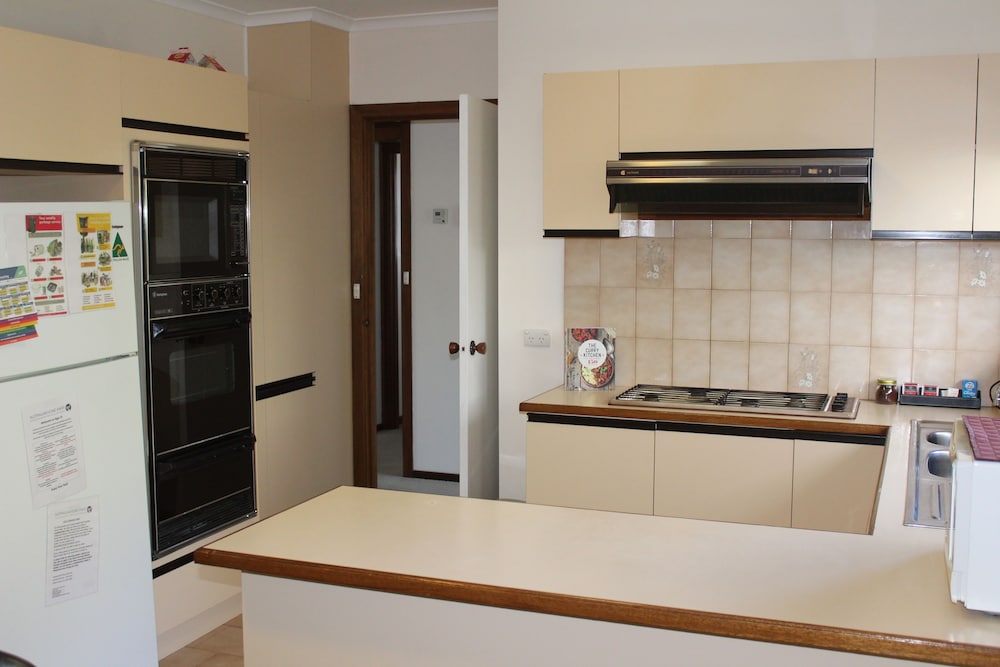 Apartment, 2 Bedrooms, Non Smoking photo 3
