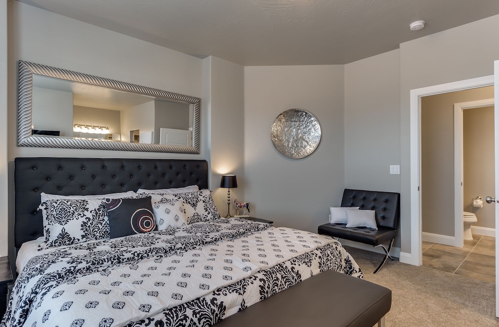 Townhome, 3 Bedrooms