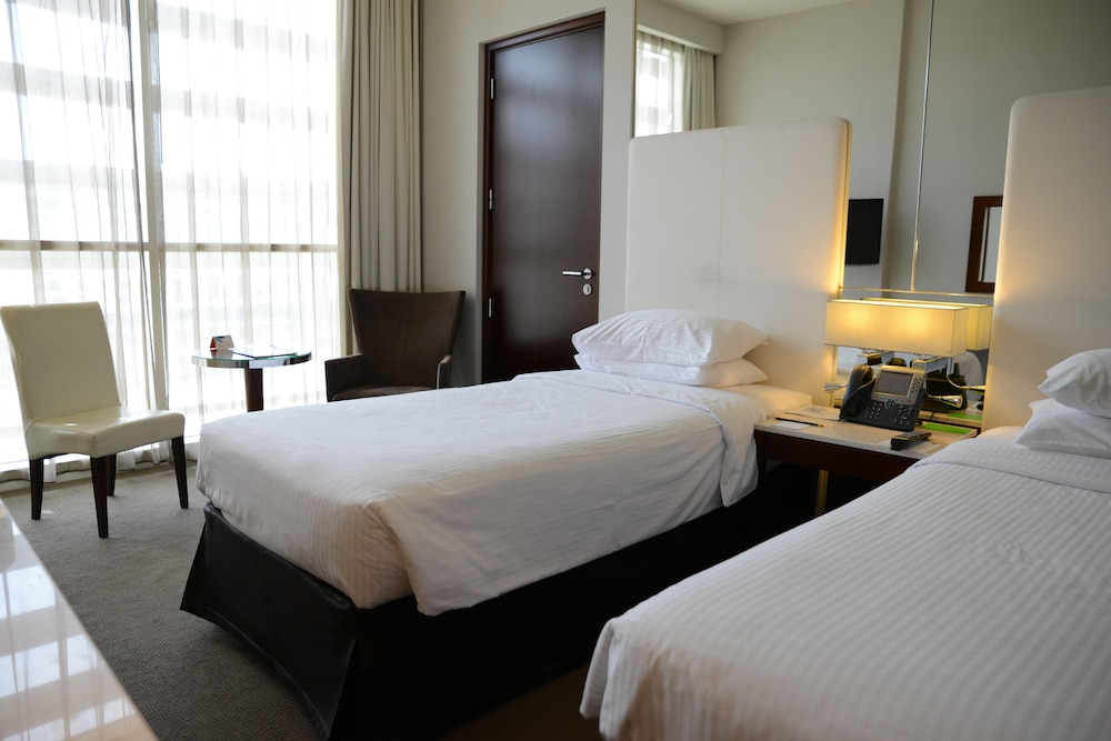 Classic Room, 2 Twin Beds photo 2