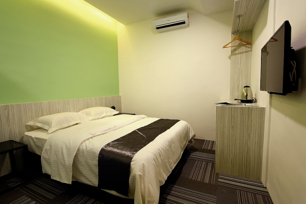 Deluxe Double Room, No Windows