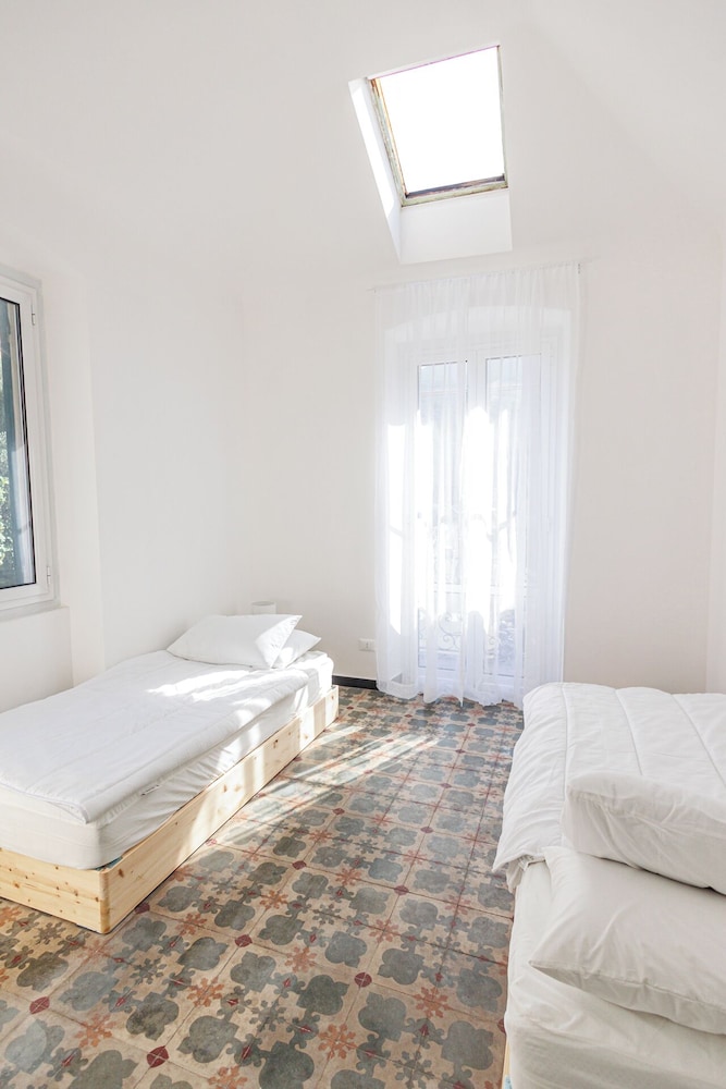 Apartment, Balcony, Sea View photo 2