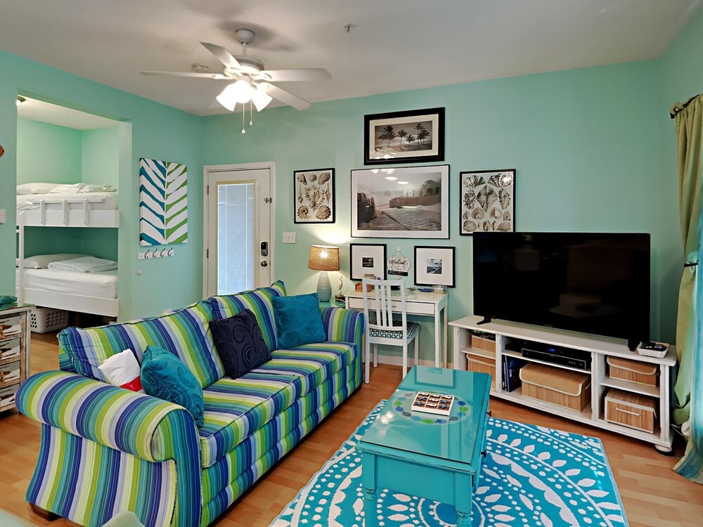 Condo, Multiple Beds, Balcony