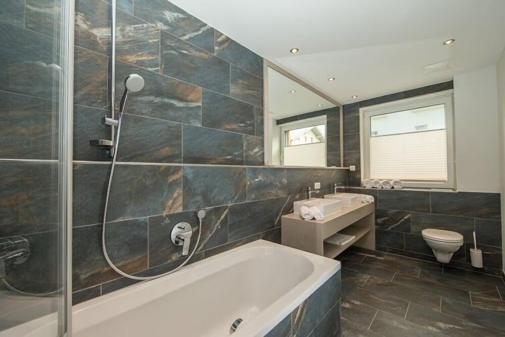 Penthouse, 3 Bedrooms, Balcony, Mountain View (Cleaning Fee: EUR 170,00) photo 2