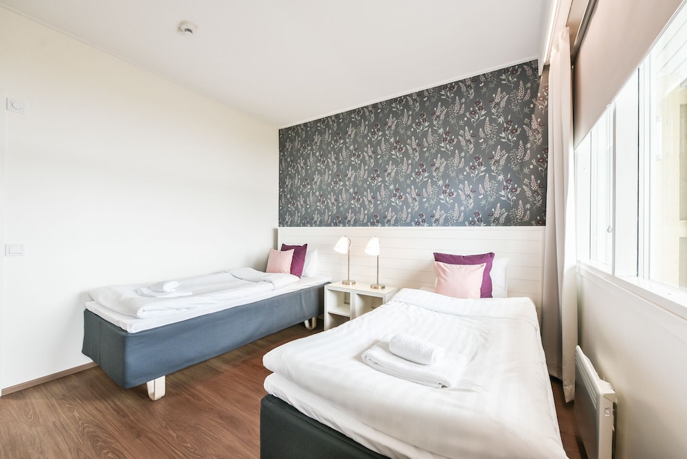 Twin Room (Plus) photo 3