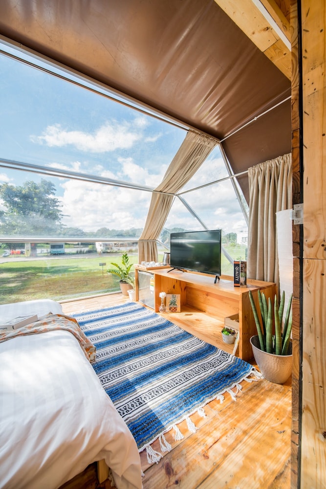 Two Bedroom Tent - Photo 9