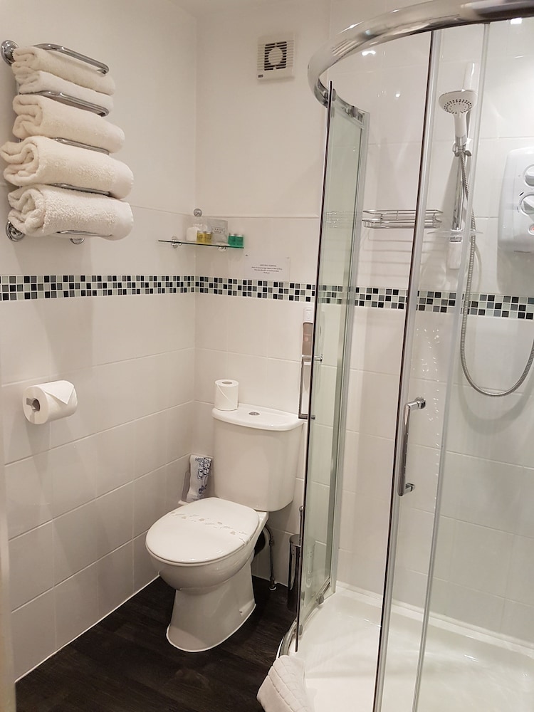 Double Room, 1 King Bed, Garden View photo 3