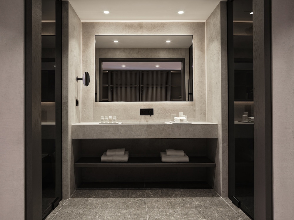 Premium Suite, Private Heated Pool, Sea View - Photo 5