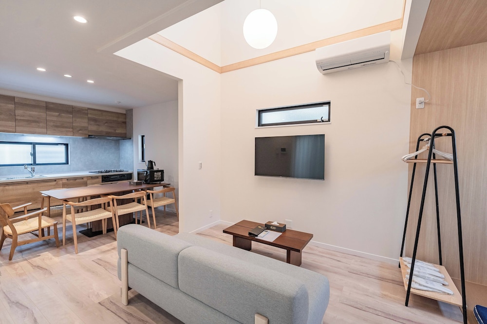 Comfort House, 5 Bedrooms, Non Smoking