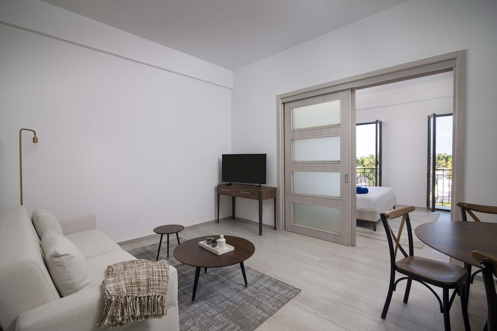 One Bedroom Deluxe