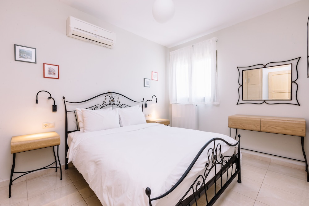Superior Apartment (2 Adults and 2 Children) photo 3