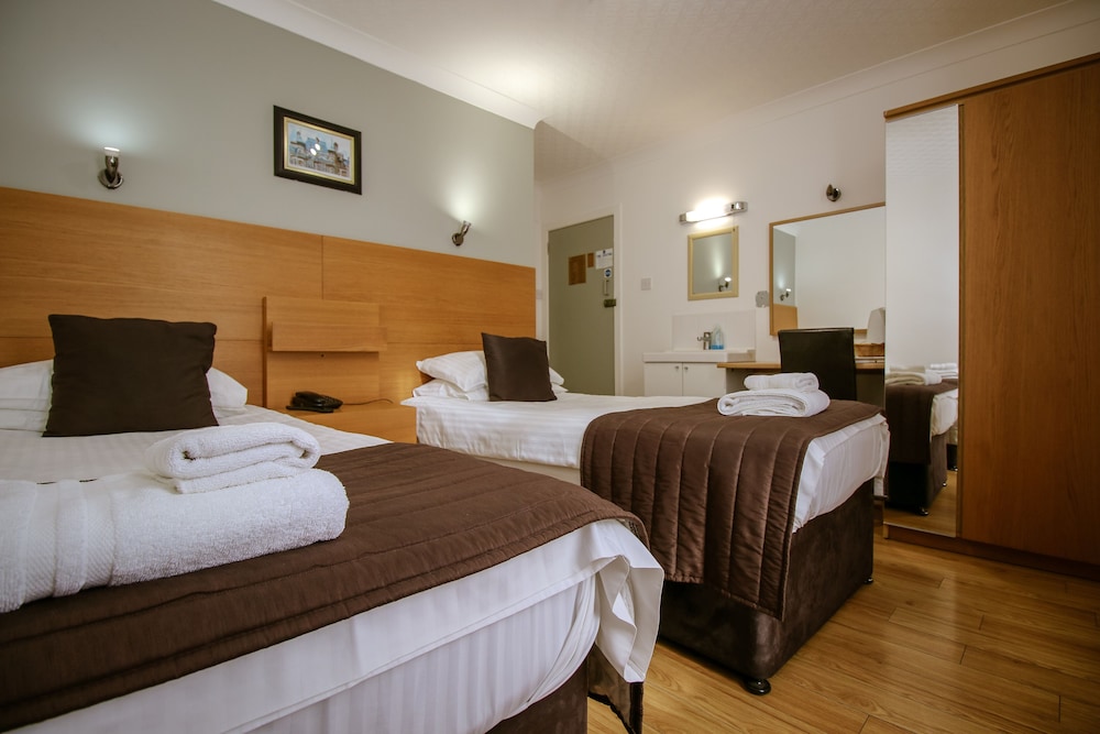 Twin Room, Ensuite