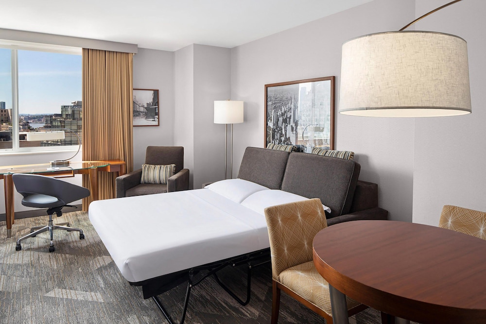 Deluxe Room, 1 King Bed