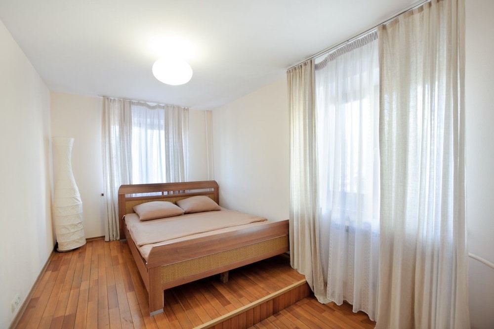 Economy Apartment photo 1