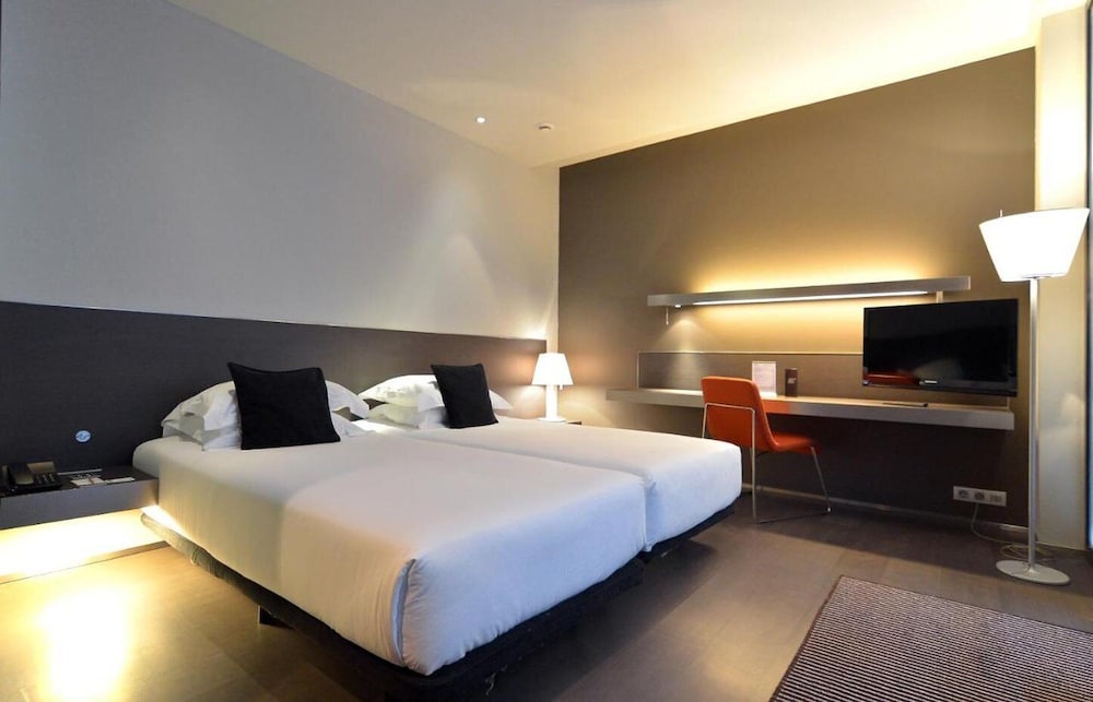 Soho Basic Room