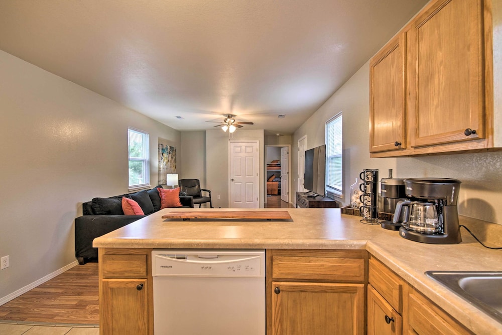 House (2 Bedrooms) photo 2