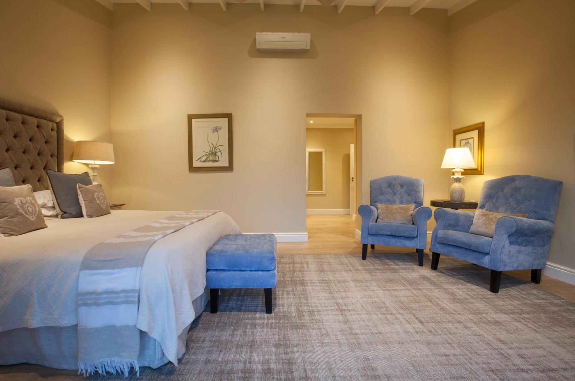 Luxury Suite with Garden View photo 3