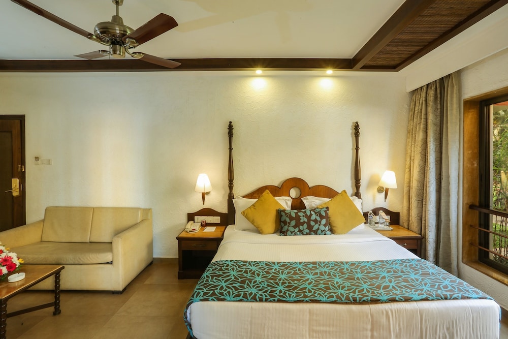 Regency Room - Photo 4