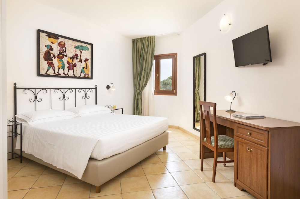 Superior Double or Twin Room - Photo 1