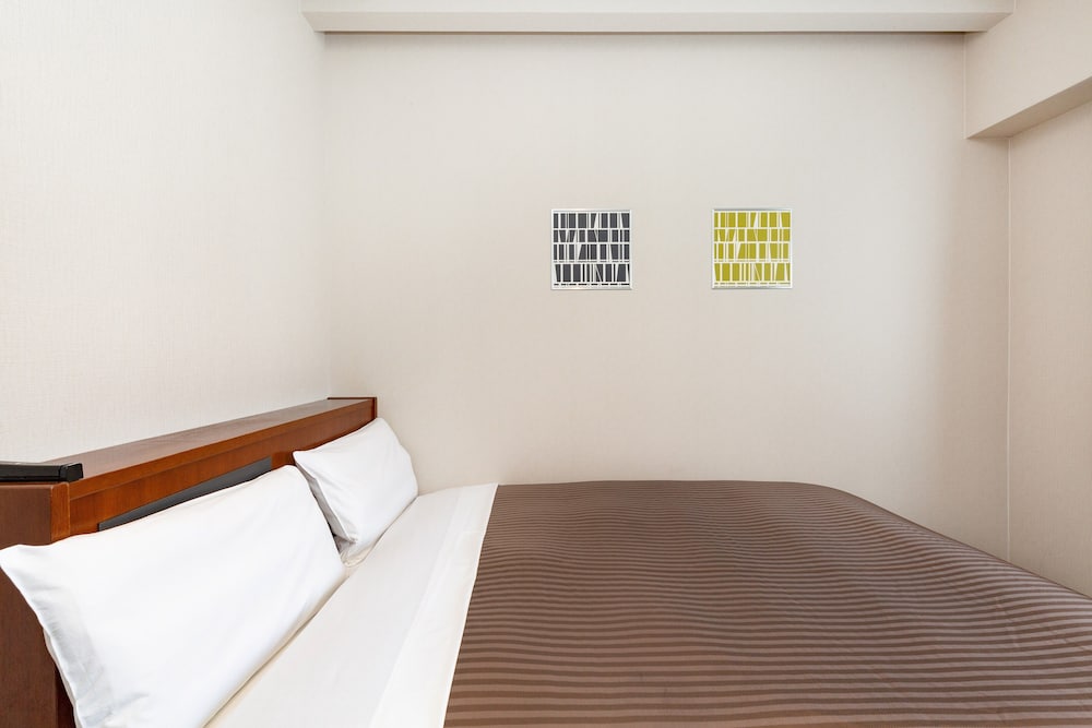 Double Room, Non Smoking - Photo 4