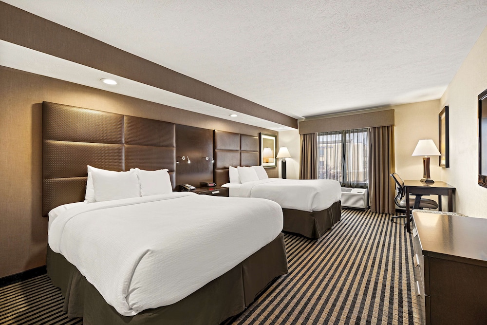 Room, 2 Queen Beds, Accessible - Photo 5