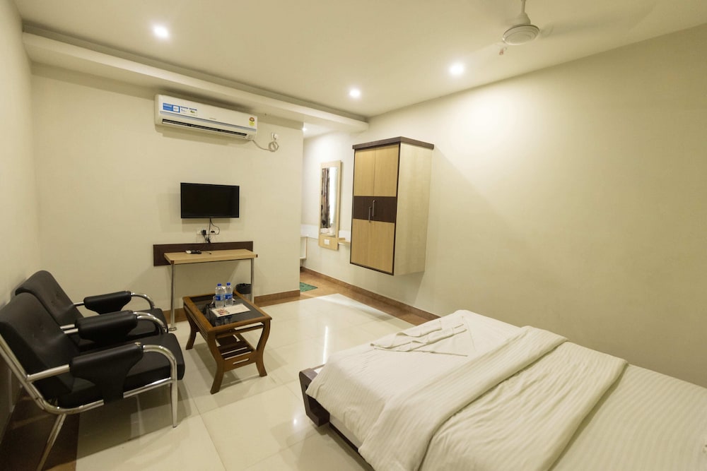 Deluxe Single Room