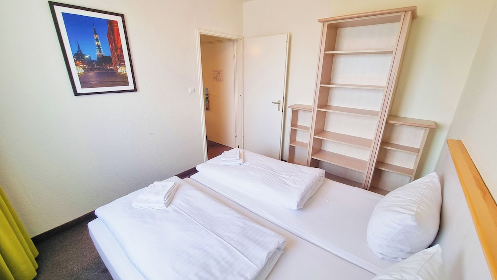 Family Apartment - Photo 7