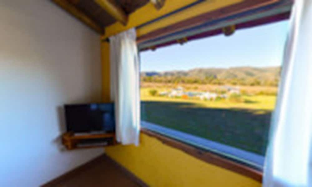 Family Cabin, 2 Bedrooms photo 3