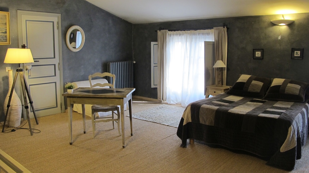Double Room (Picasso) photo 3