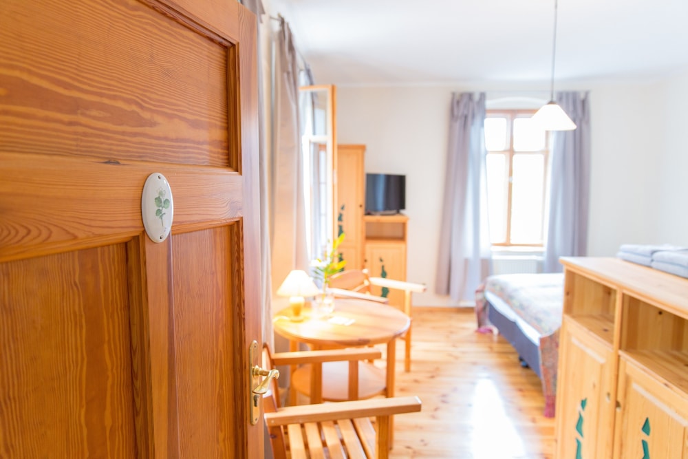 Double Or Twin Room photo 3