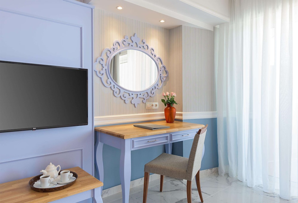 Junior Suite, Sea View - Photo 5
