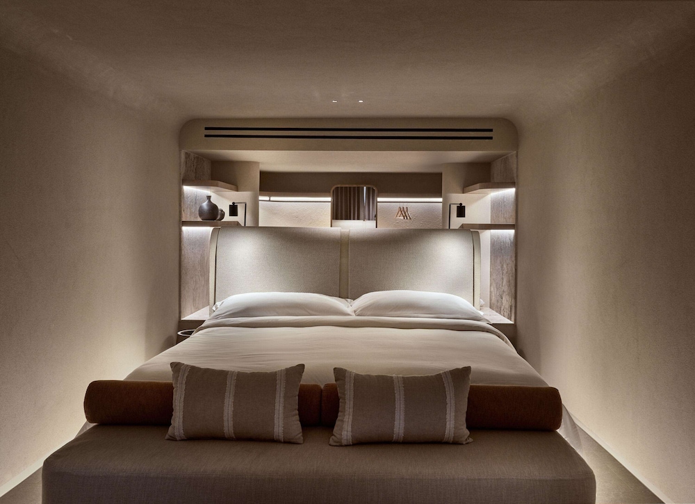 Aeon Suite Inland View with Plunge Pool