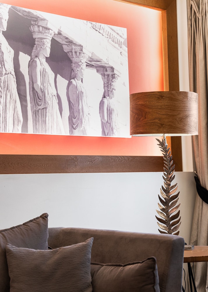 Acropolis Boutique Residence photo 3