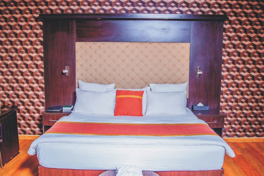 Executive Studio, 1 Queen Bed, Non Smoking photo 3