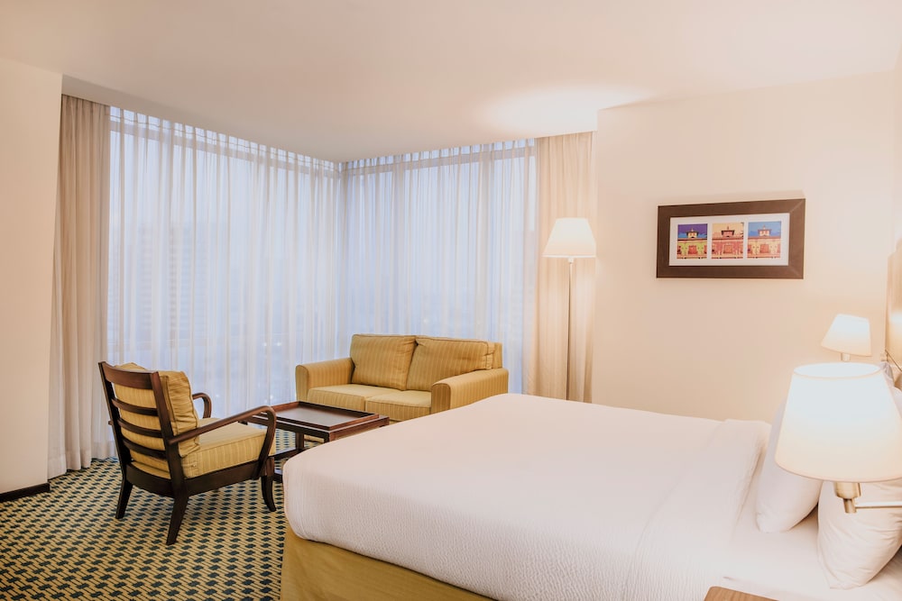 Junior Suite, Multiple Beds, City View - Photo 7