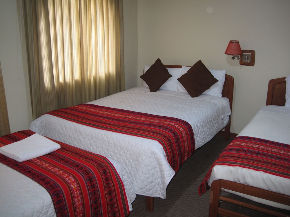 Family Quadruple Room, Multiple Beds photo 1