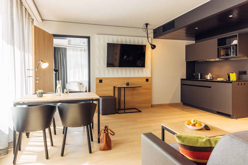 Apartment - Photo 6