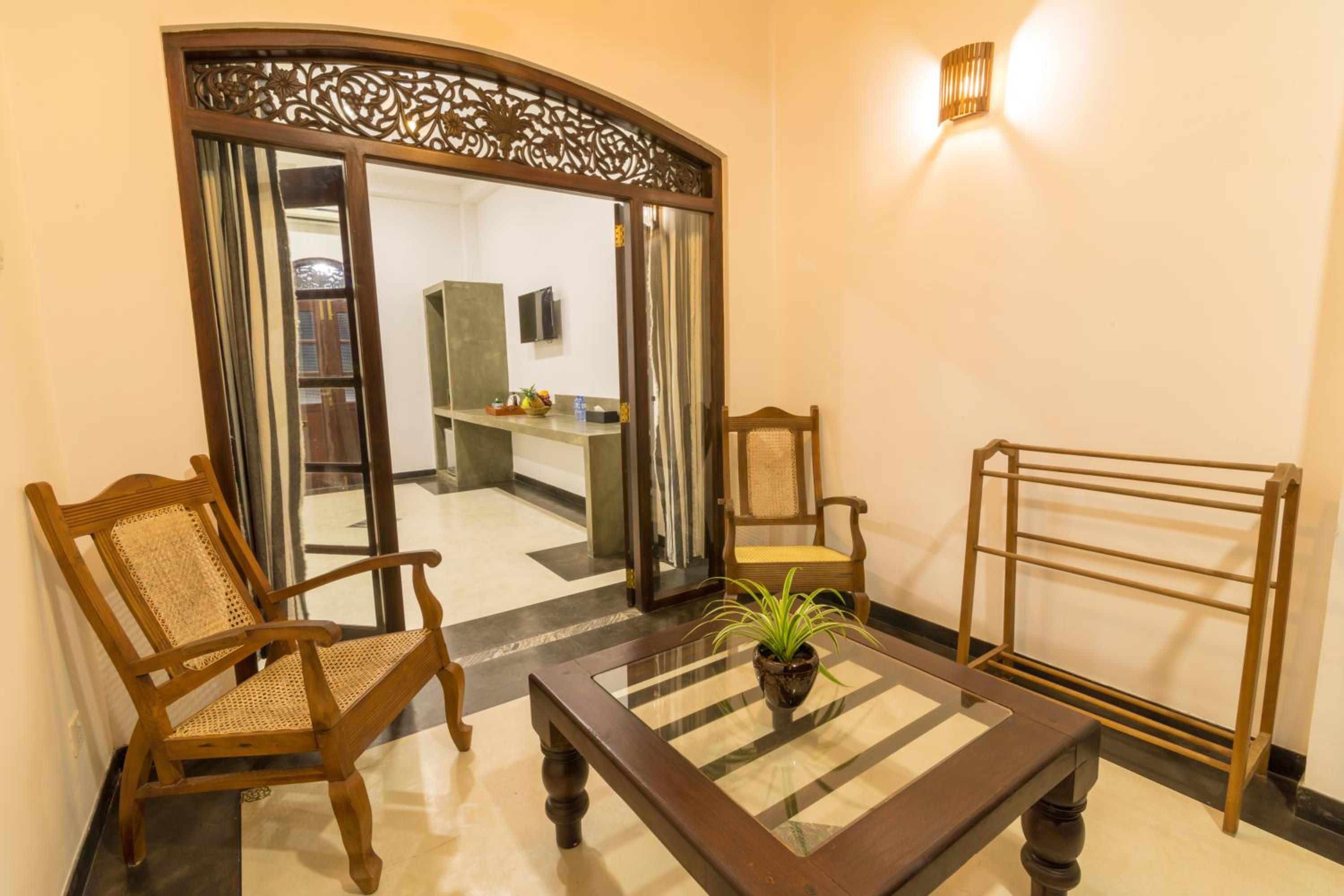 Deluxe Double Room with Balcony photo 1