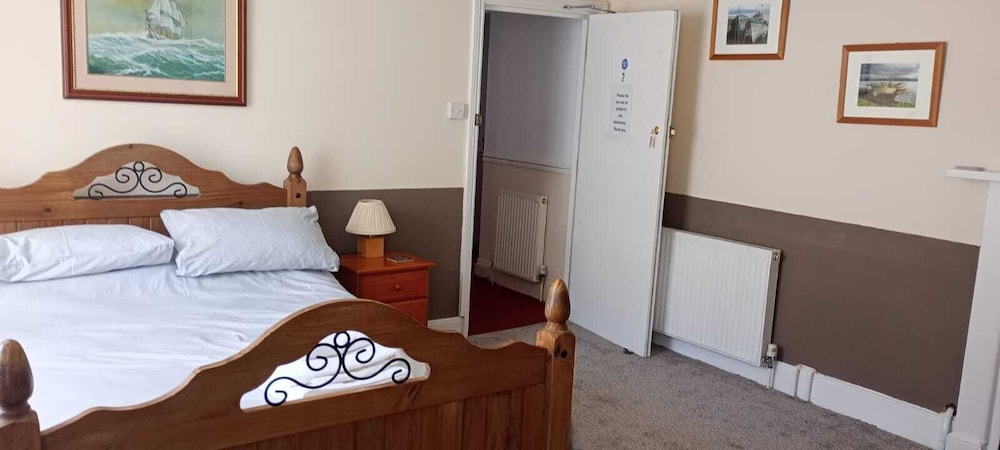 Superior Suite, Ensuite photo 3