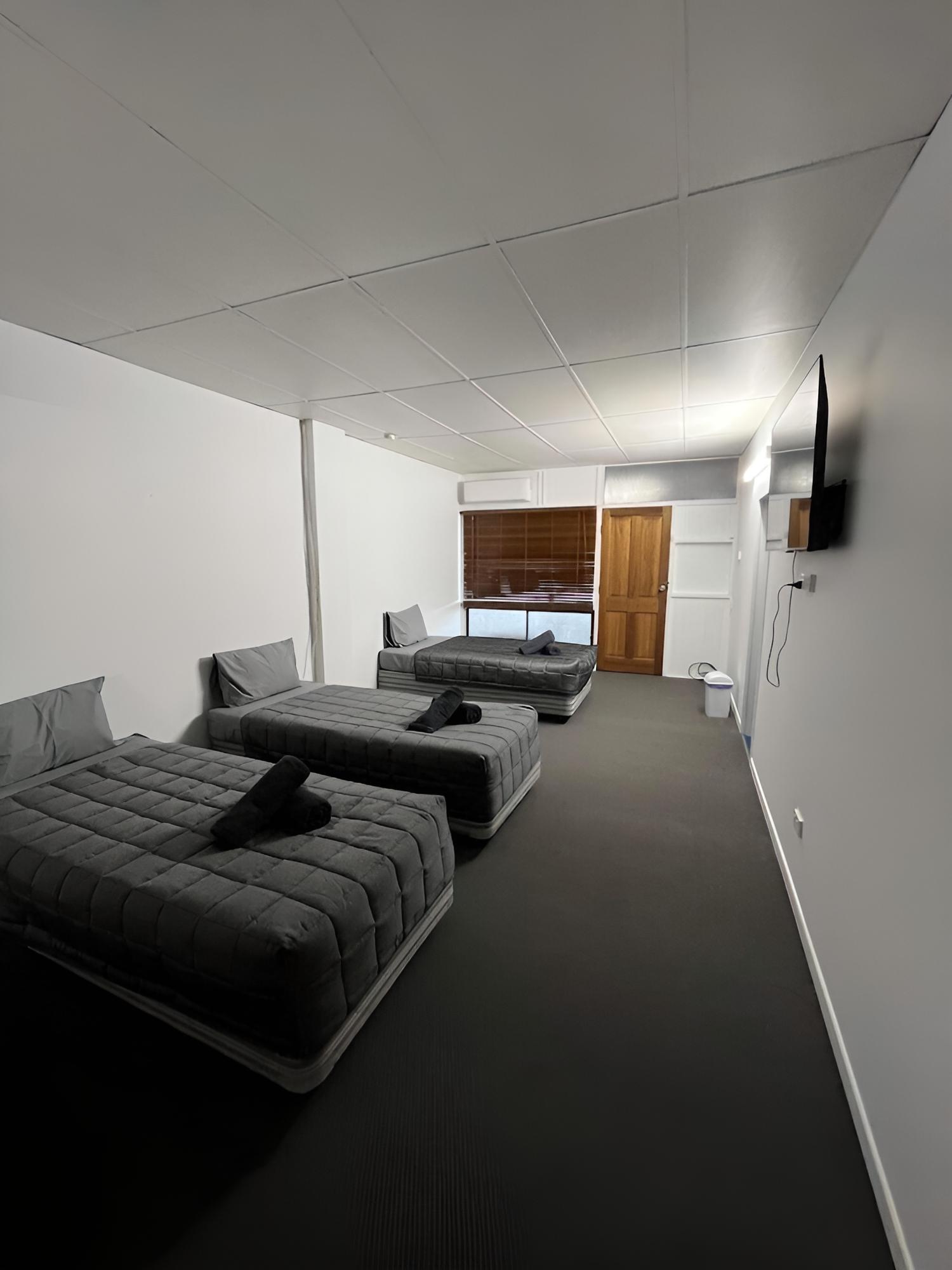 Basic Apartment photo 1