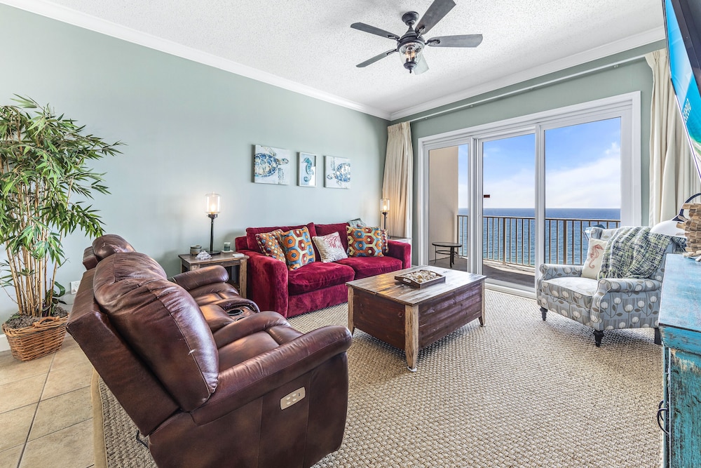 Signature Condo, 2 Bedrooms, Ocean View photo 1