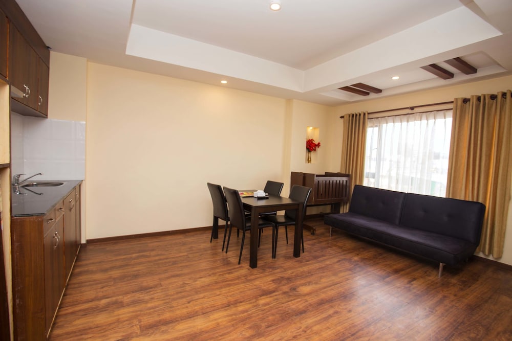 Deluxe Apartment, 1 Bedroom, Kitchenette, City View, photo 6