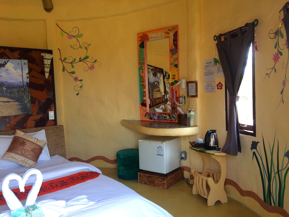 Deluxe Room (Baan Klom) photo 2