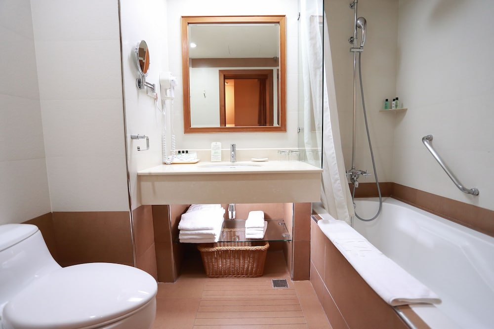 Standard Room - Photo 21