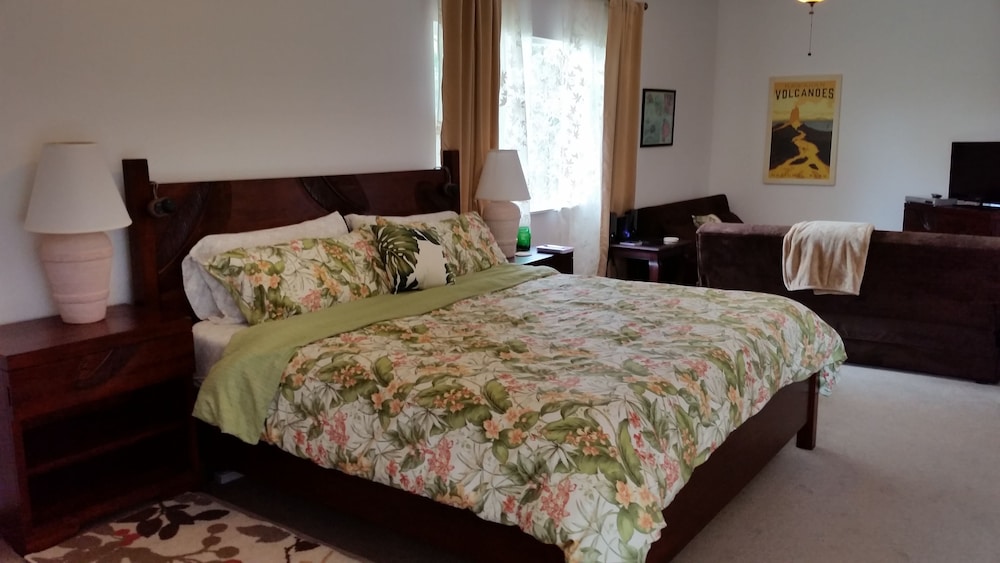 Premium Bungalow, 2 Bedrooms, Connecting Rooms, Garden View (Lehua Ranch Retreat)