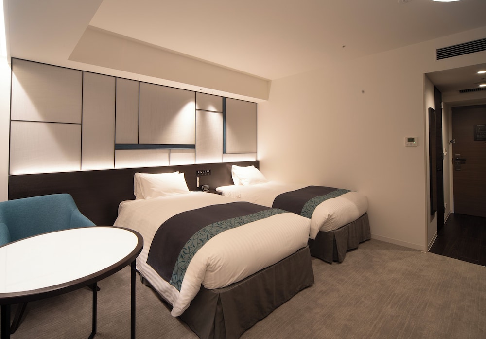 Deluxe Twin Room, Non Smoking (28 square meters) - Photo 2