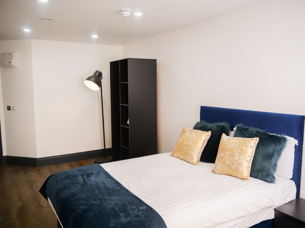 Room - Photo 3