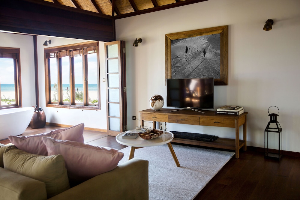 Villa photo 3