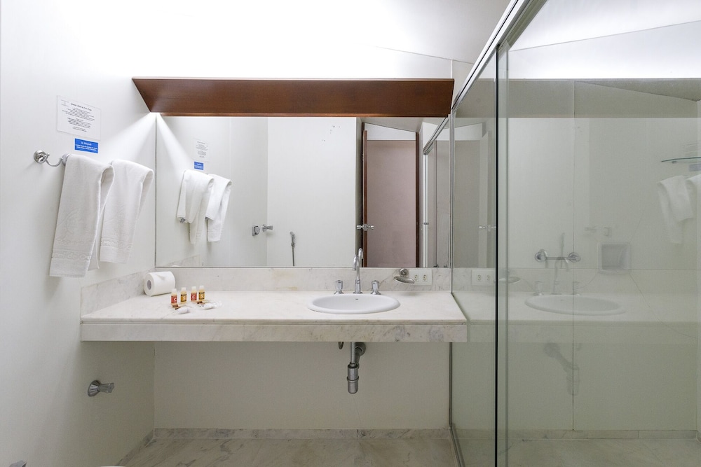 Luxury Suite photo 2