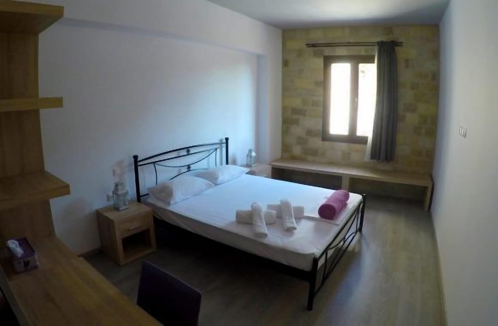 Suite, 1 Bedroom, Balcony photo 1